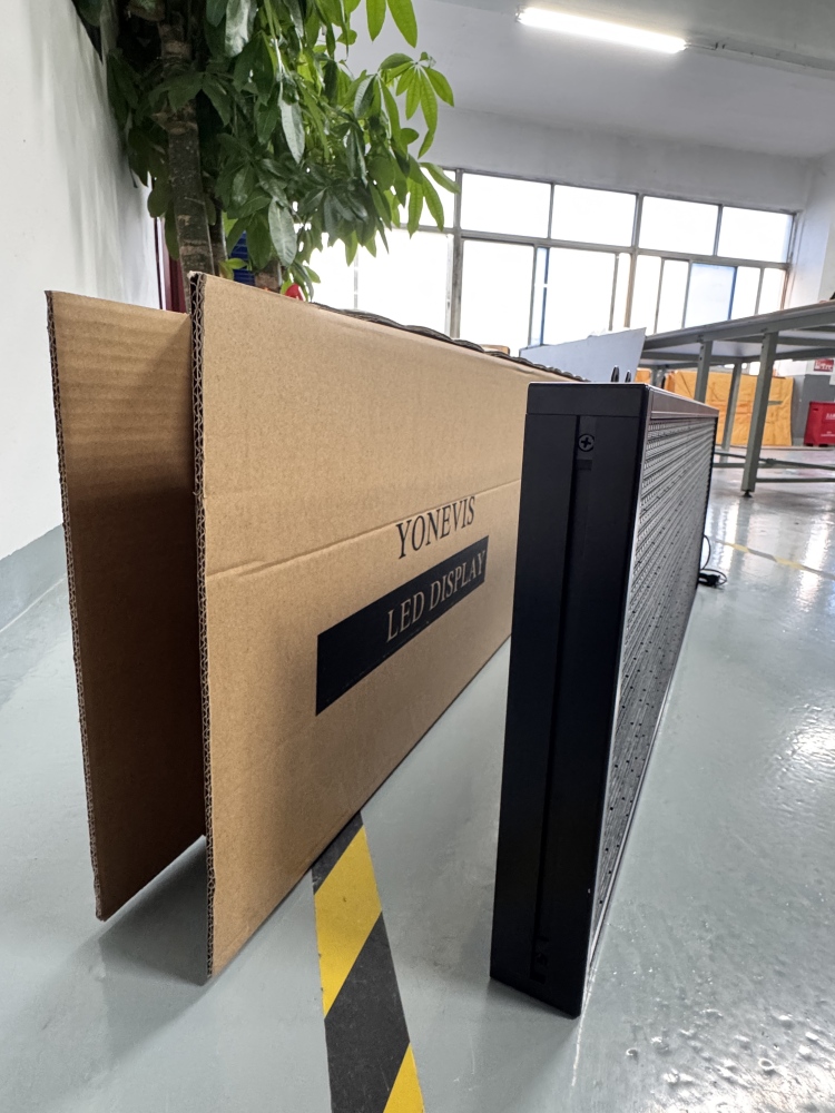 YONEVIS P10 outdoor LED display, a 39-inch x 14-inch single-sided display, is a high-resolution, programmable LED scrolling message display, ideal for RGB advertising.