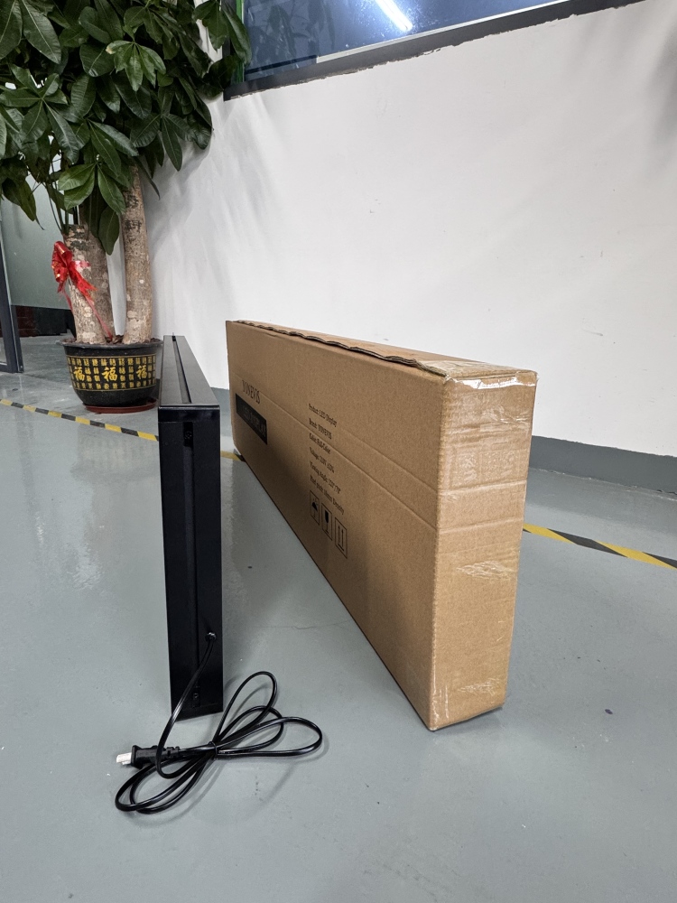 YONEVIS P10 outdoor LED display, a 39-inch x 14-inch single-sided display, is a high-resolution, programmable LED scrolling message display, ideal for RGB advertising.