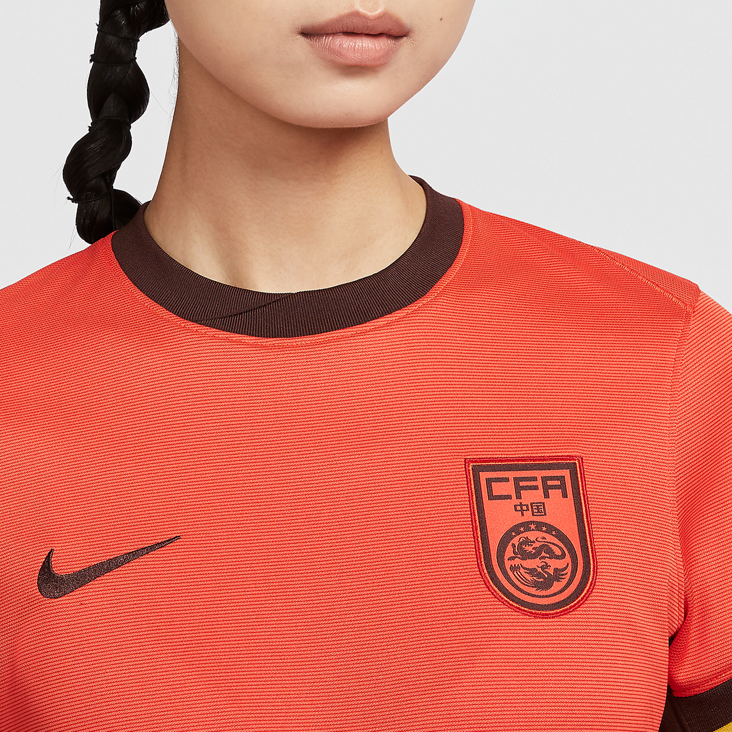 Nike Dri-FIT Women's Breathable Soccer Jersey FJ4330-633