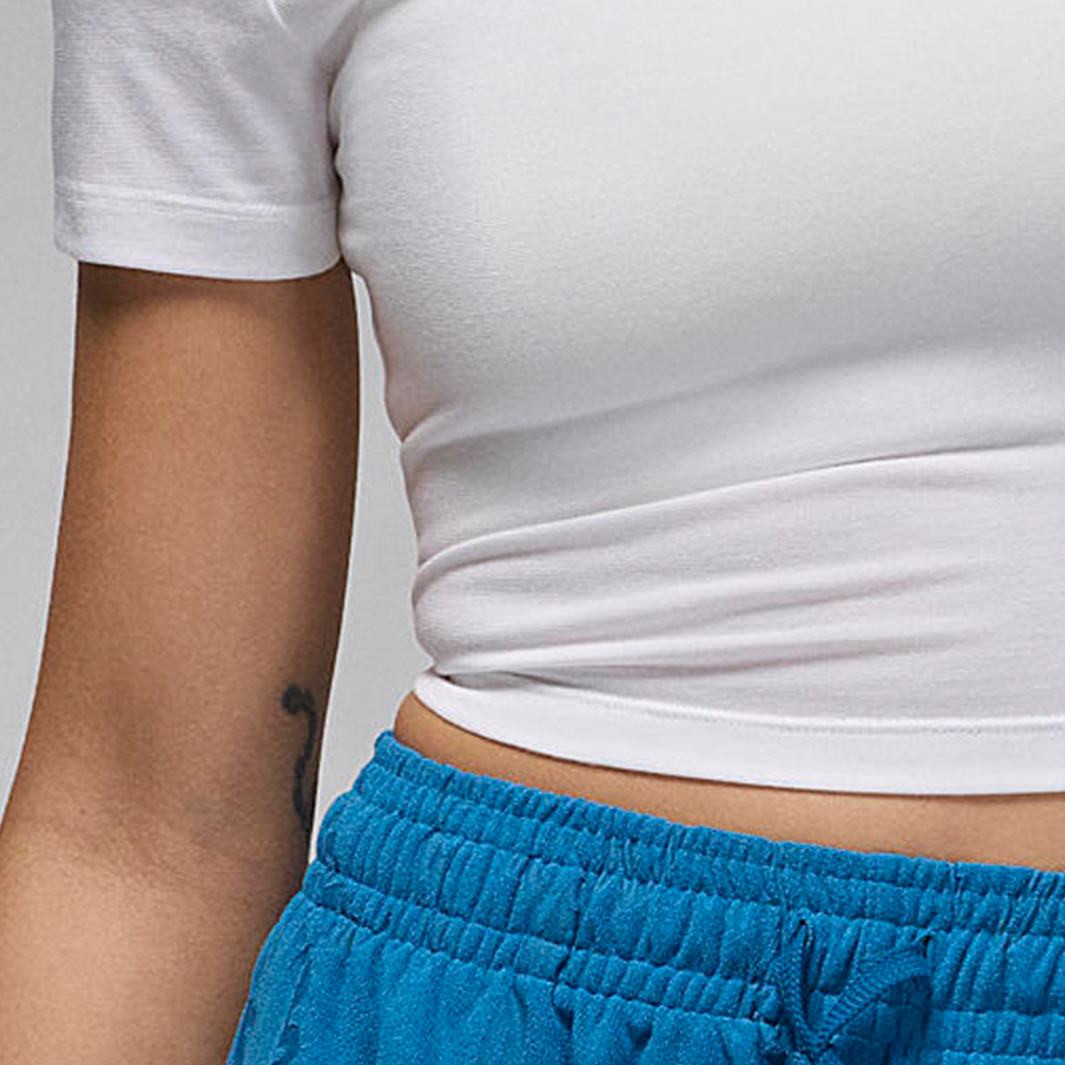 Nike JORDAN Women's New Fashion Summer Short Sleeve FN5721-100