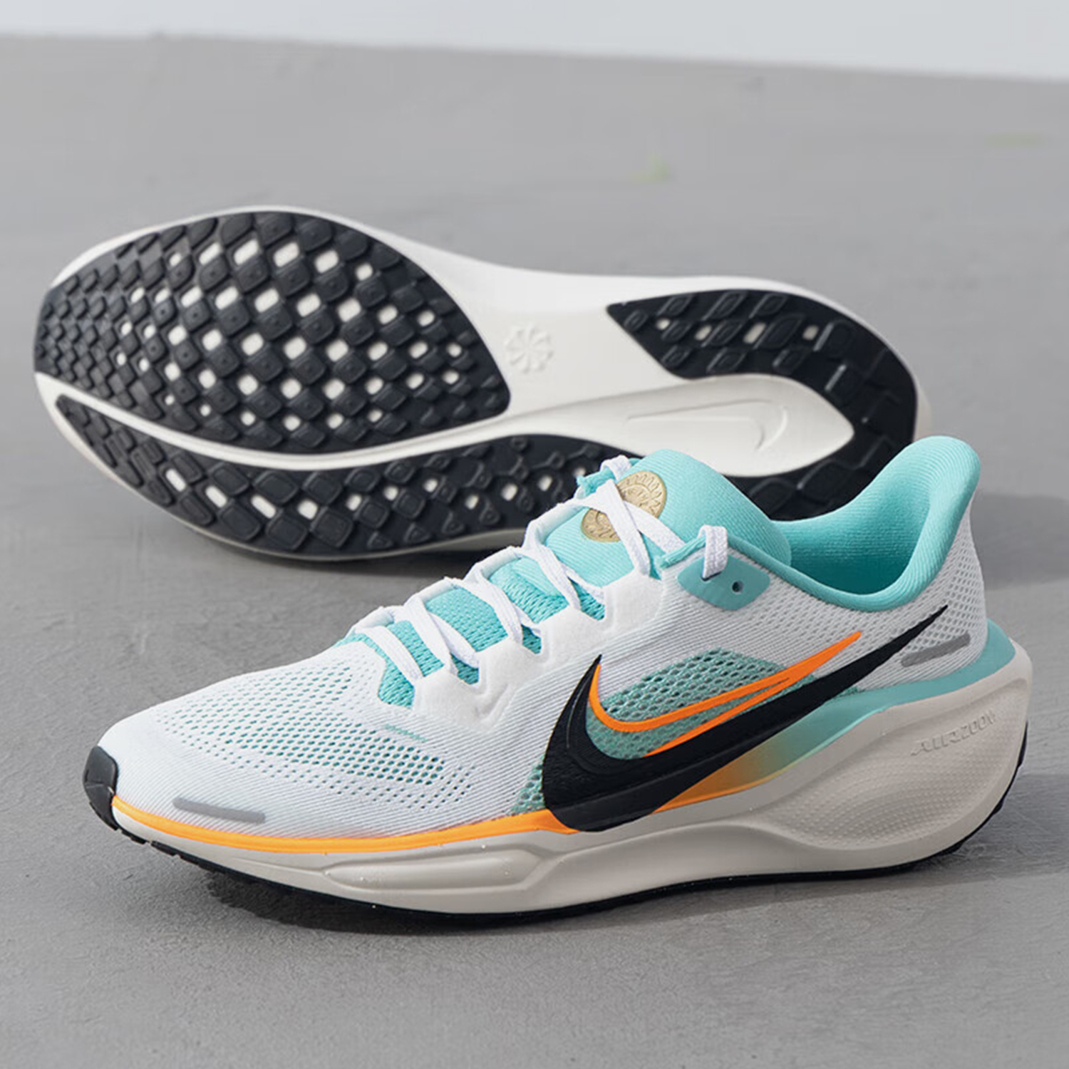 Nike New Season Kids' Lightweight Cushioning Sports Running Shoes HM3724-101