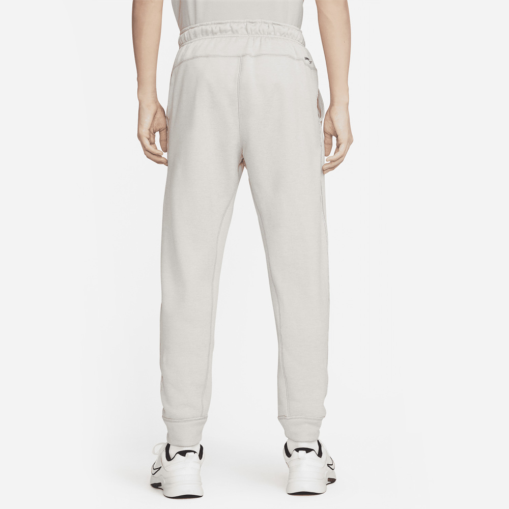 Nike This Season Men's Fleece Training Tapered Pants DX1545-012