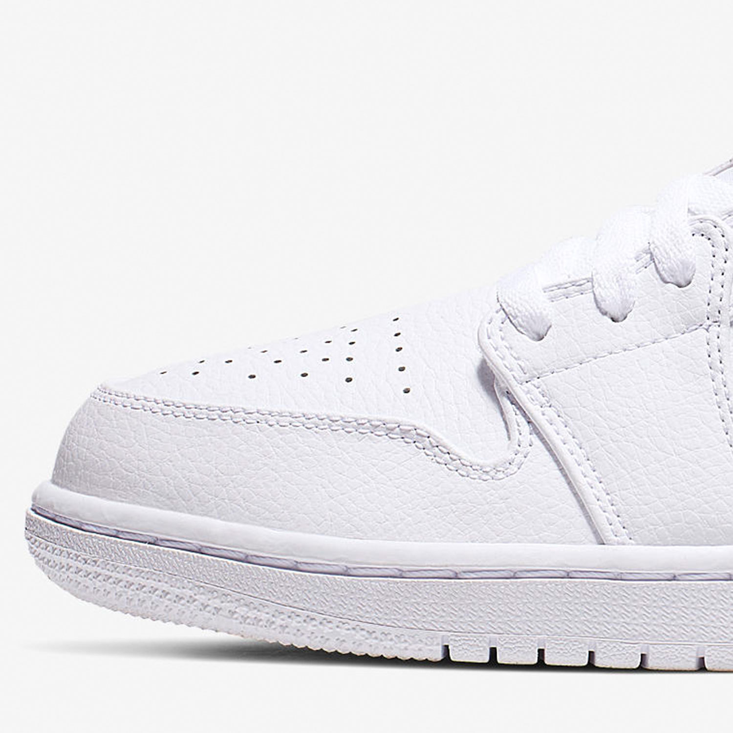 Nike Air Jordan 1 Men's Low-Top Lightweight Basketball Shoes 553558-112