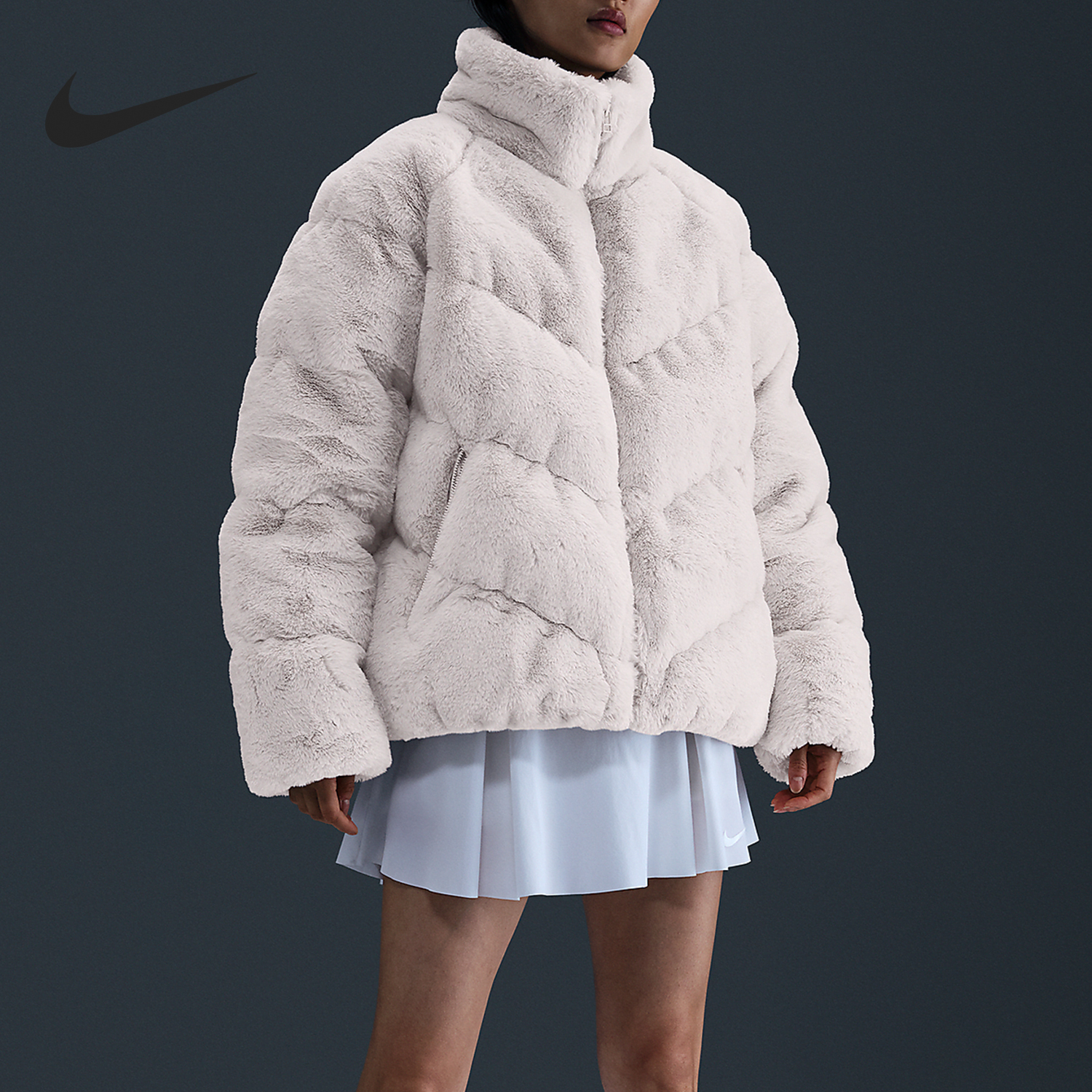 Nike Therma-FIT Women's Loose Faux Fur Lined Jacket FV8006-104