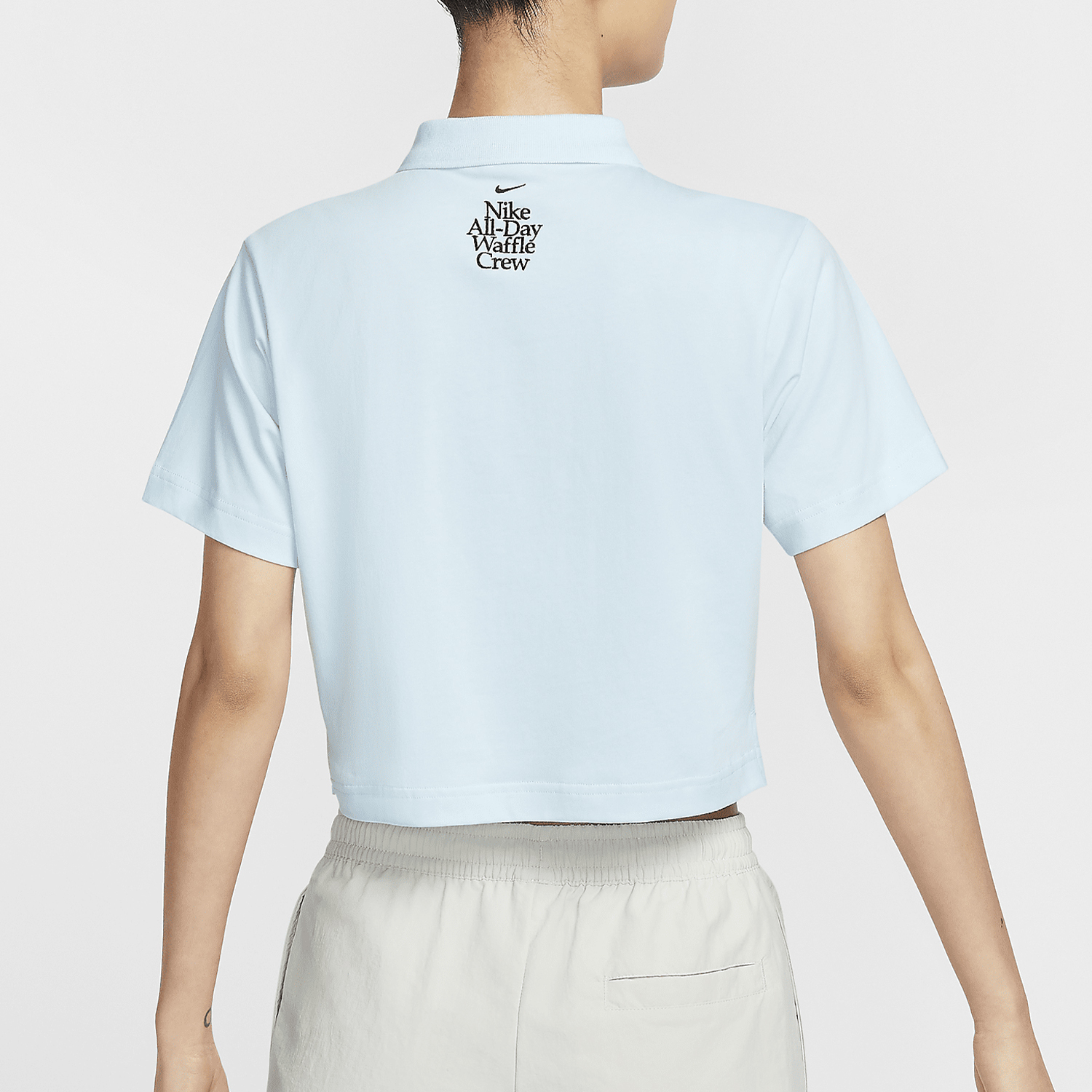 Nike Sportswear Women's Short-Sleeve Breathable Dry Short Sleeve T-Shirt HQ1199-474