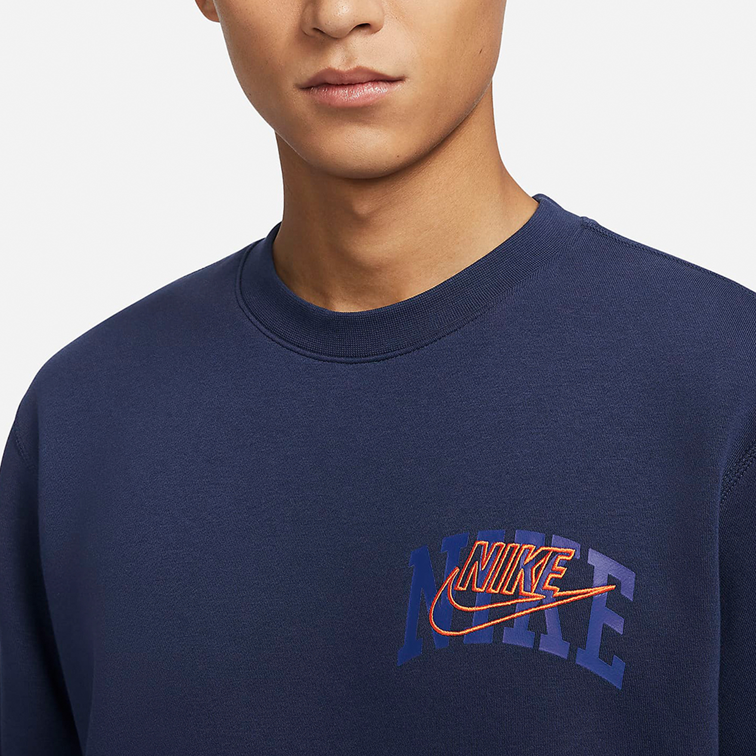 Nike Club Fleece Men's Fleece Long Sleeve Round Neck Sweatshirt FV4446-410
