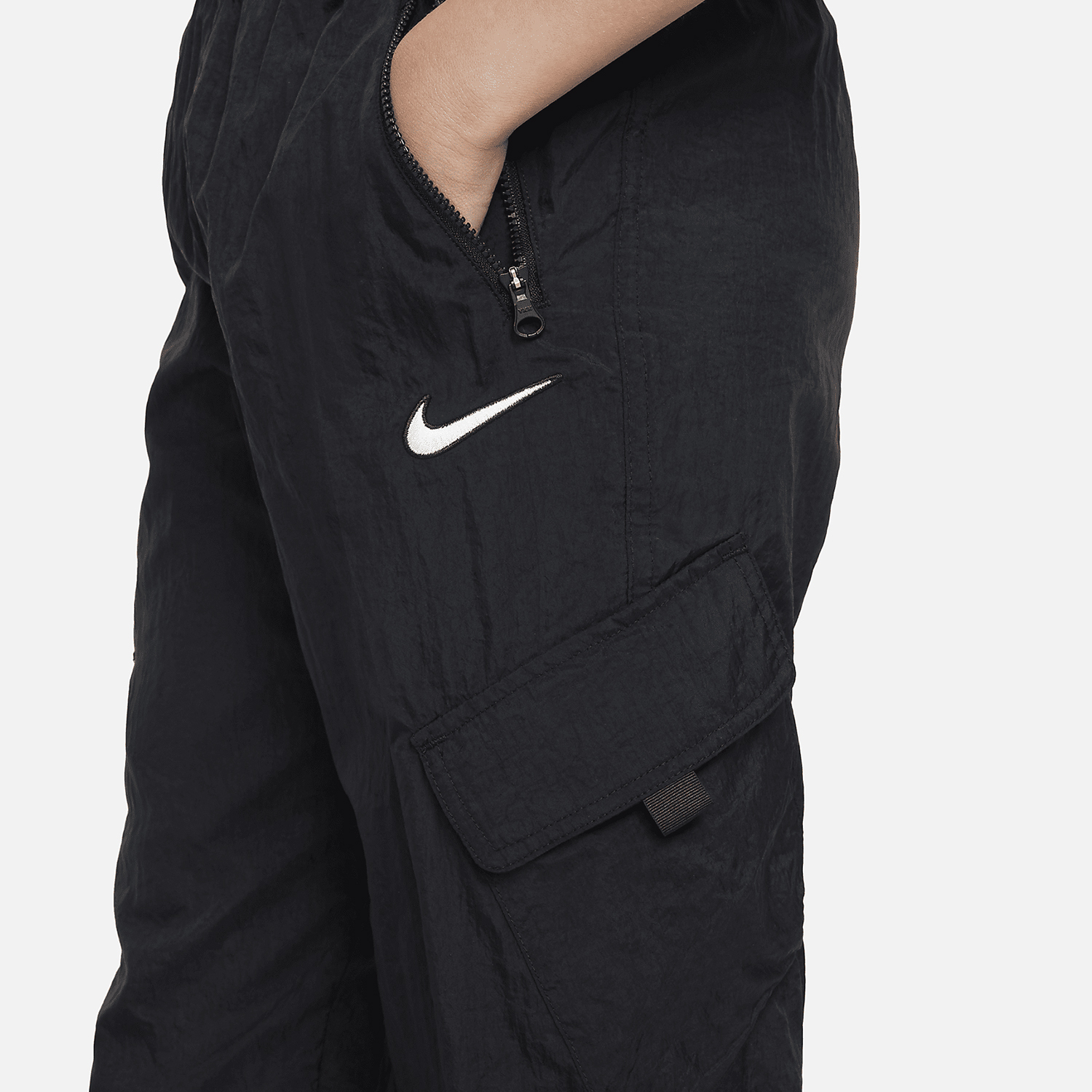 Nike Sportswear Big Kids' High-Waisted Woven Work Pants FD2951-010