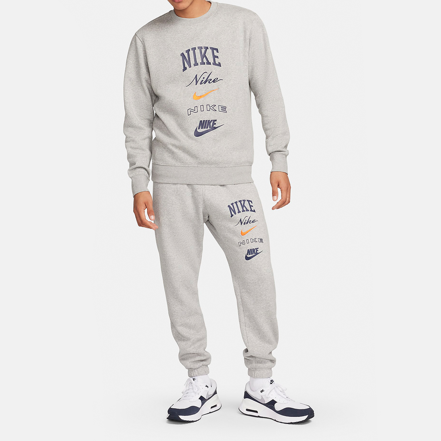 Nike Club Fleece Men's Fleece Crewneck Sweatshirt FN2611-063