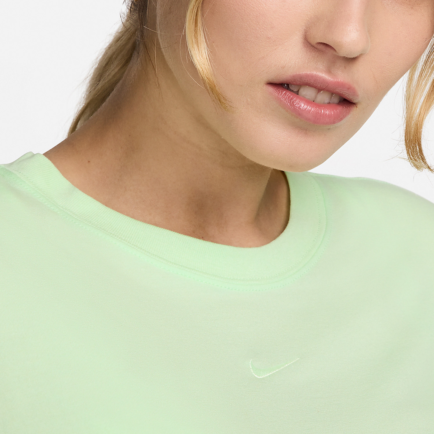 Nike New Season Women's Simple Casual Round Neck Slim Fit Short Sleeve T-Shirt FV5509-376