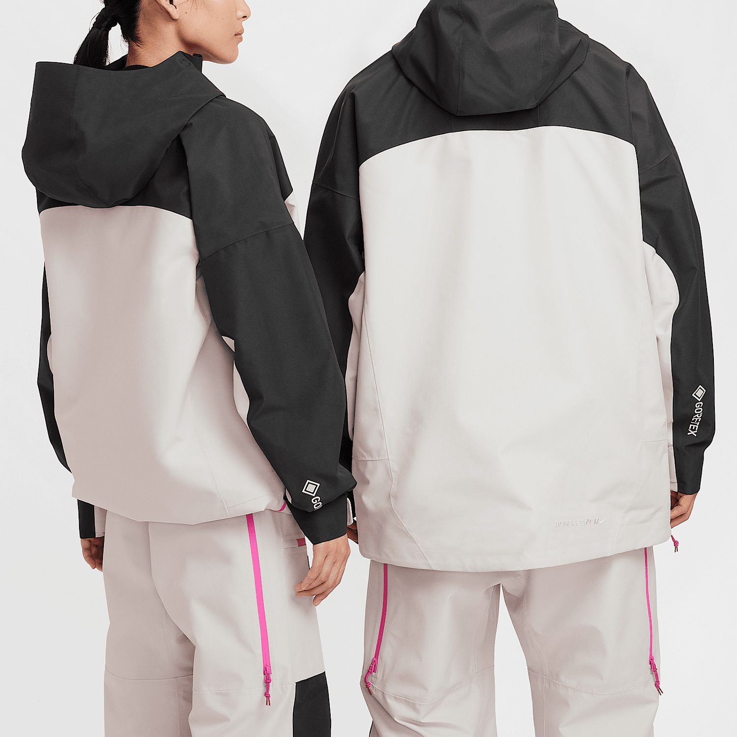Nike's new season's unisex windproof and waterproof ski suit FV8892-104