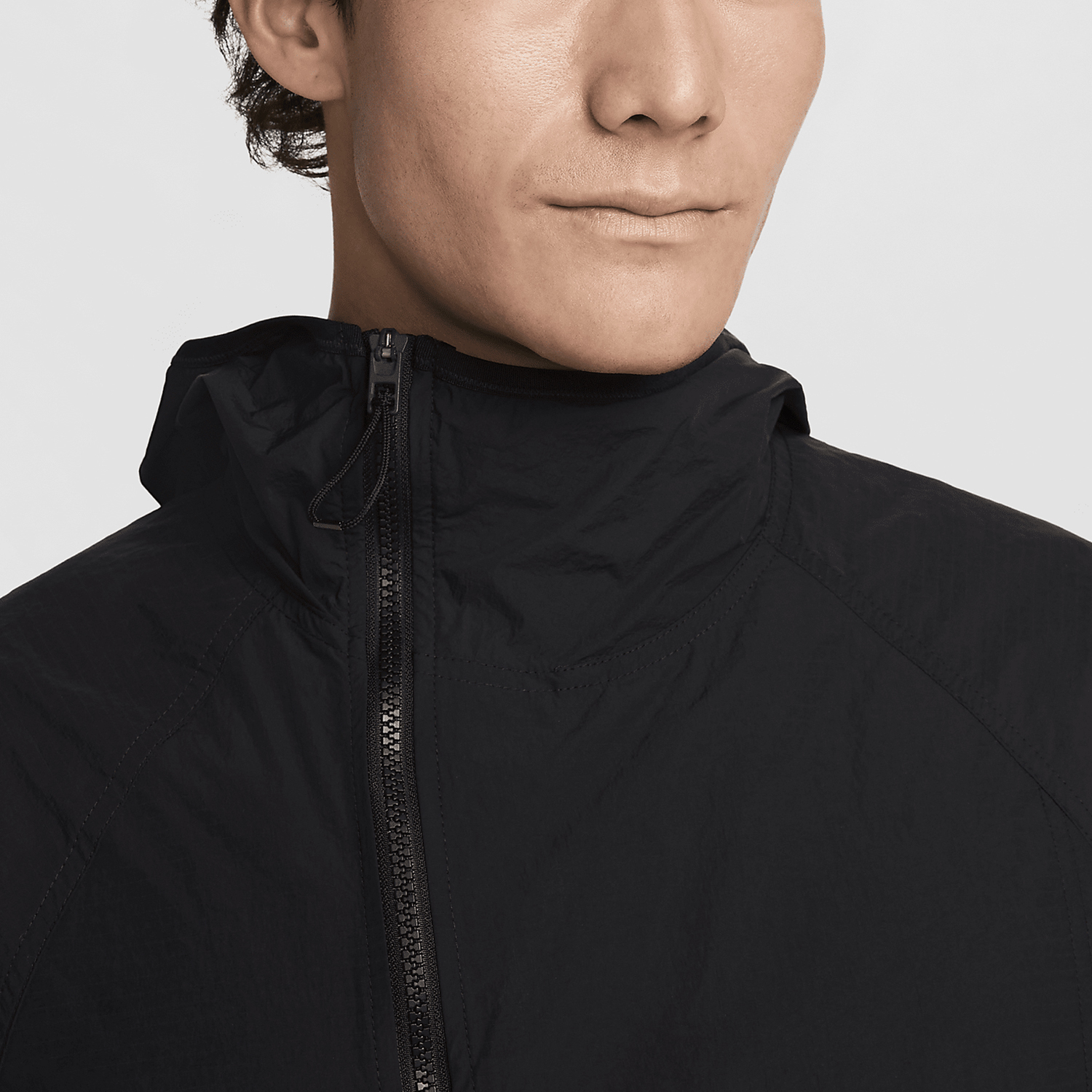 Nike A.P.S. Repel Men's Waterproof Lightweight Sunscreen Jacket FN3873-010