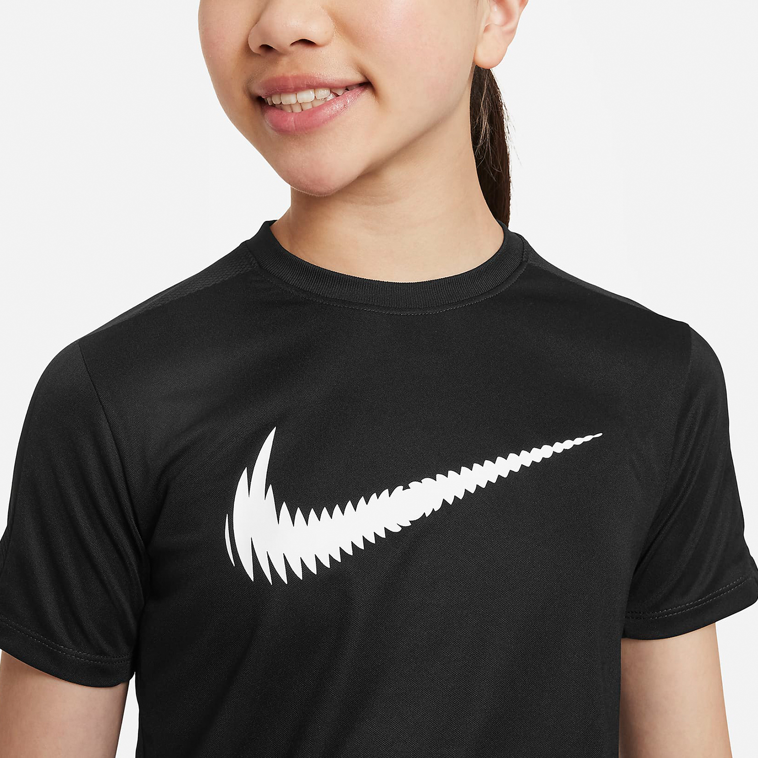 Nike Trophy23 Dri FIT Boys' Sports Training Short Sleeve FD3965-010