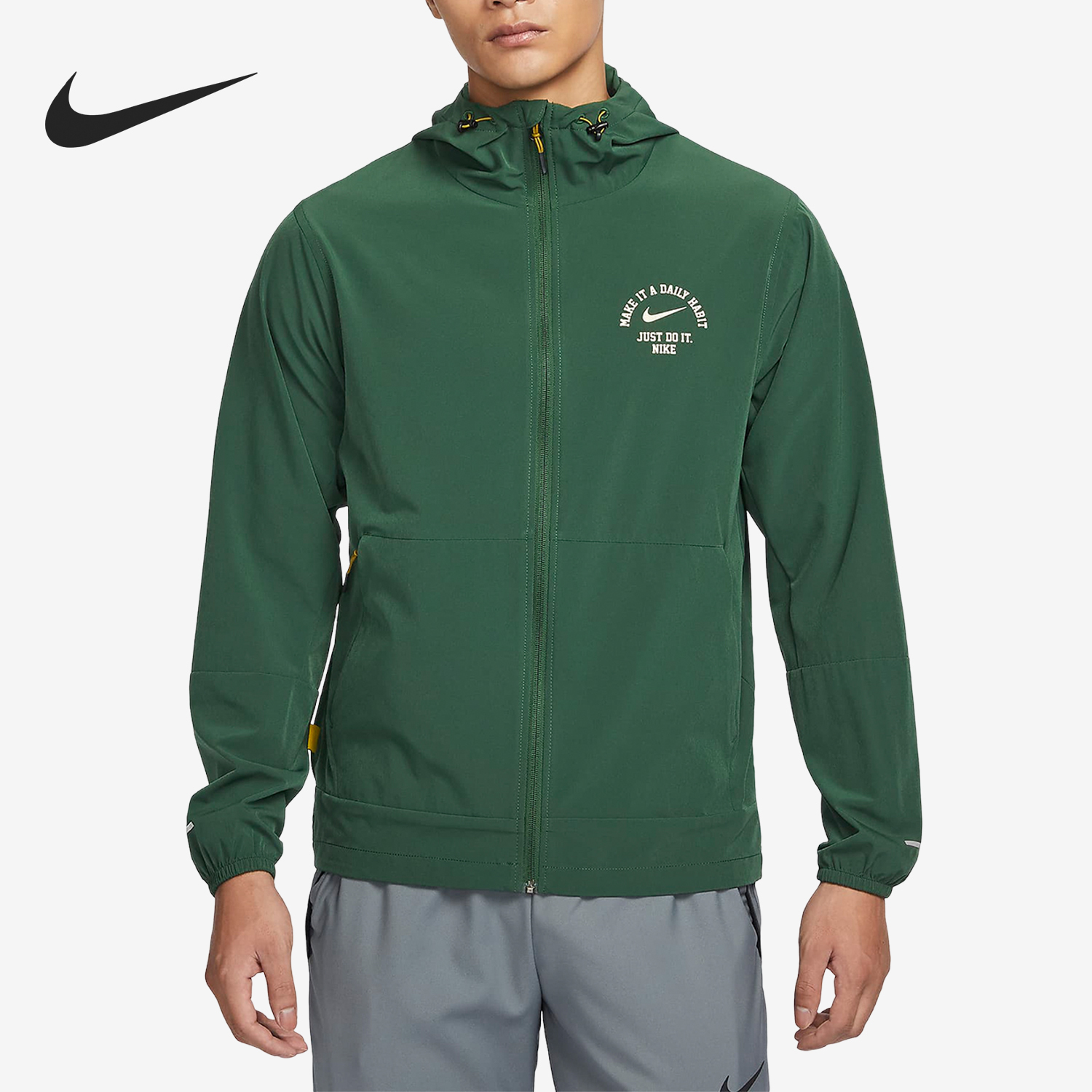 Nike's new men's reflective sports running woven hooded jacket FV3970-323