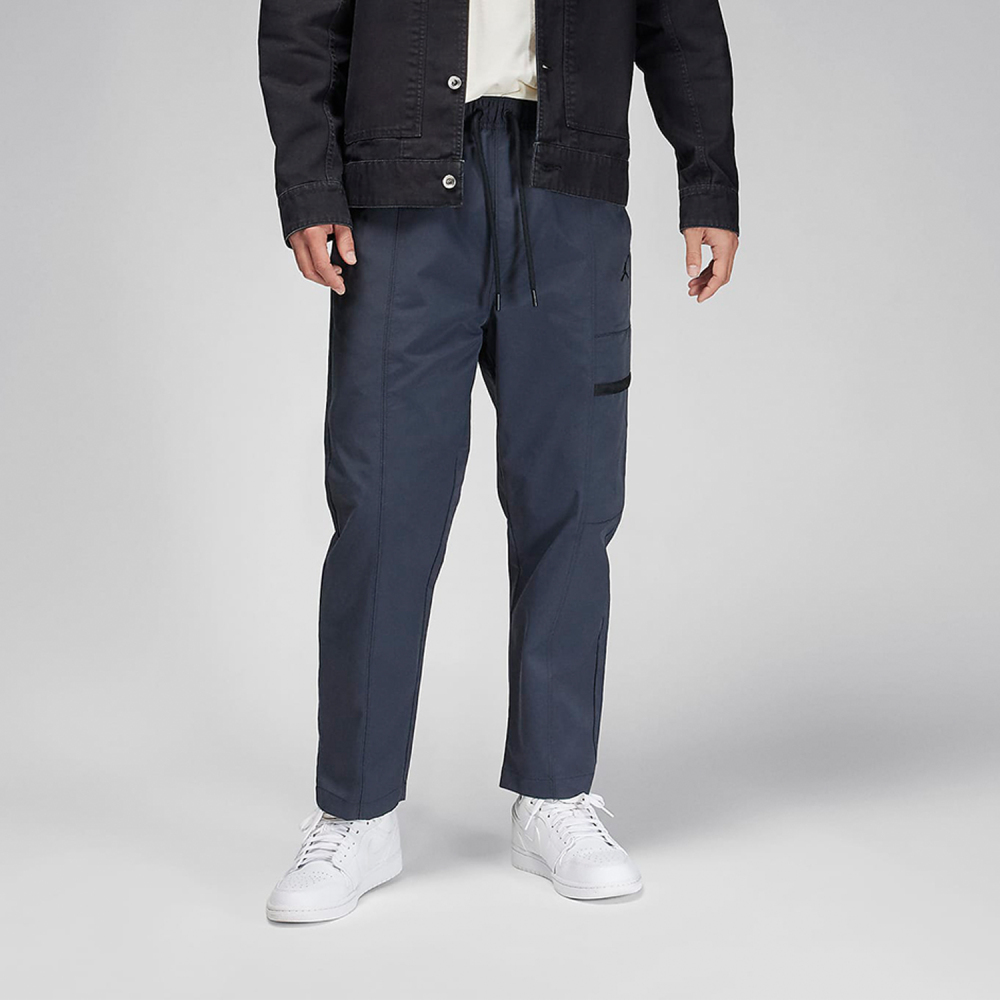 Nike Jordan Essentials New Men's Woven Trousers FN4540-010