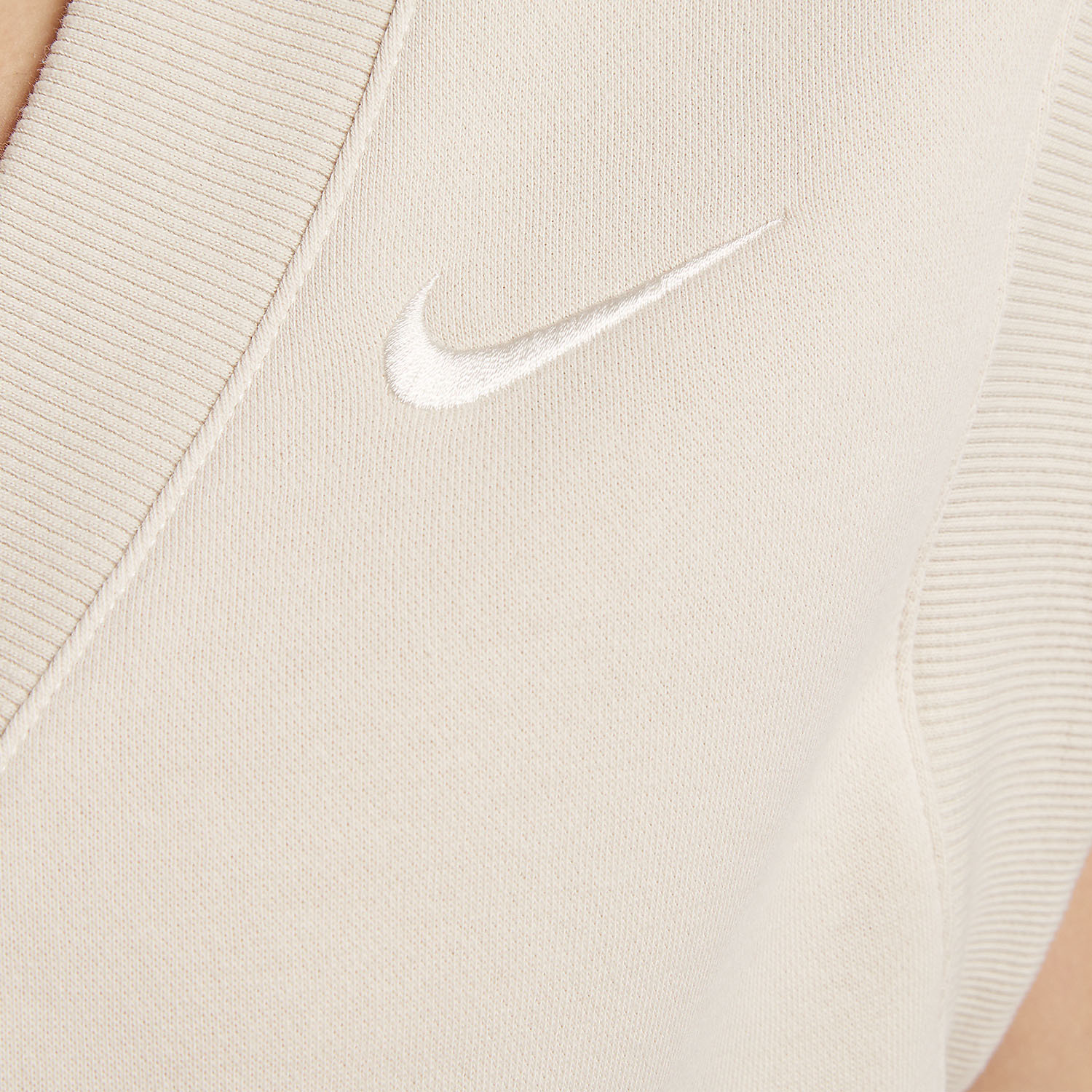 Nike Current Season New Women's Fleece Lined Loose V-Neck Sleeveless T-Shirt FV6317-104