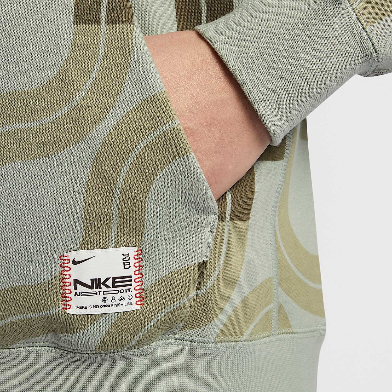 Nike Sportswear CNY Men's Fleece Printed Sweatshirt HV8207-370