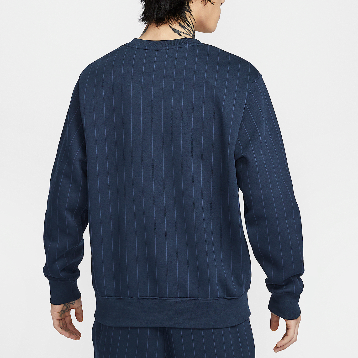 Nike Club Men's Fleece Lined Crew Neck Embroidered Warm Striped Sweatshirt HJ2158-451