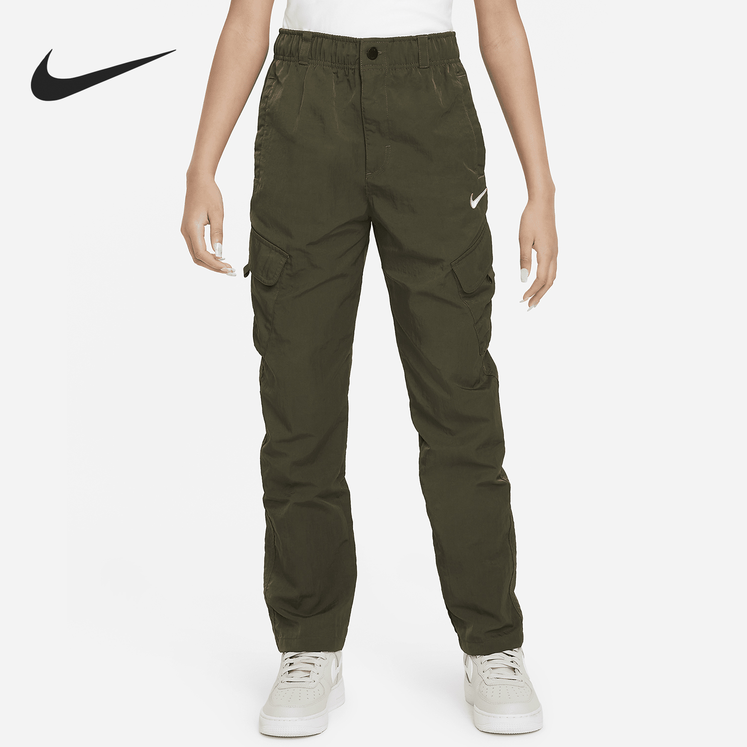Nike Outdoor Play Big Kids' Woven Work Pants FD3239-325