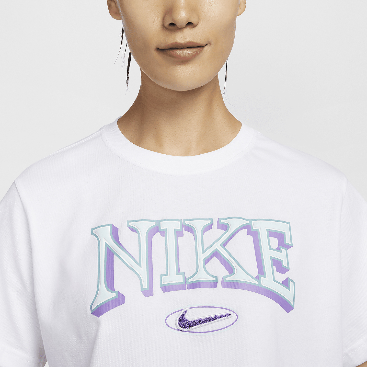 Nike Women's Loose Fit Casual Short Sleeve FZ2856-100