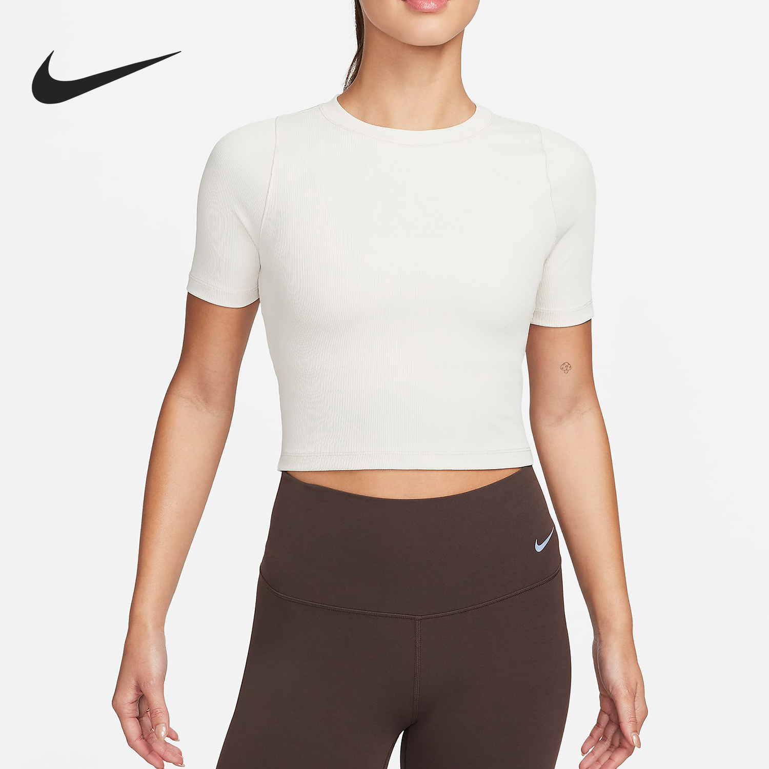 Nike's new women's short knitted breathable round neck short sleeved T-shirt FN7468-104