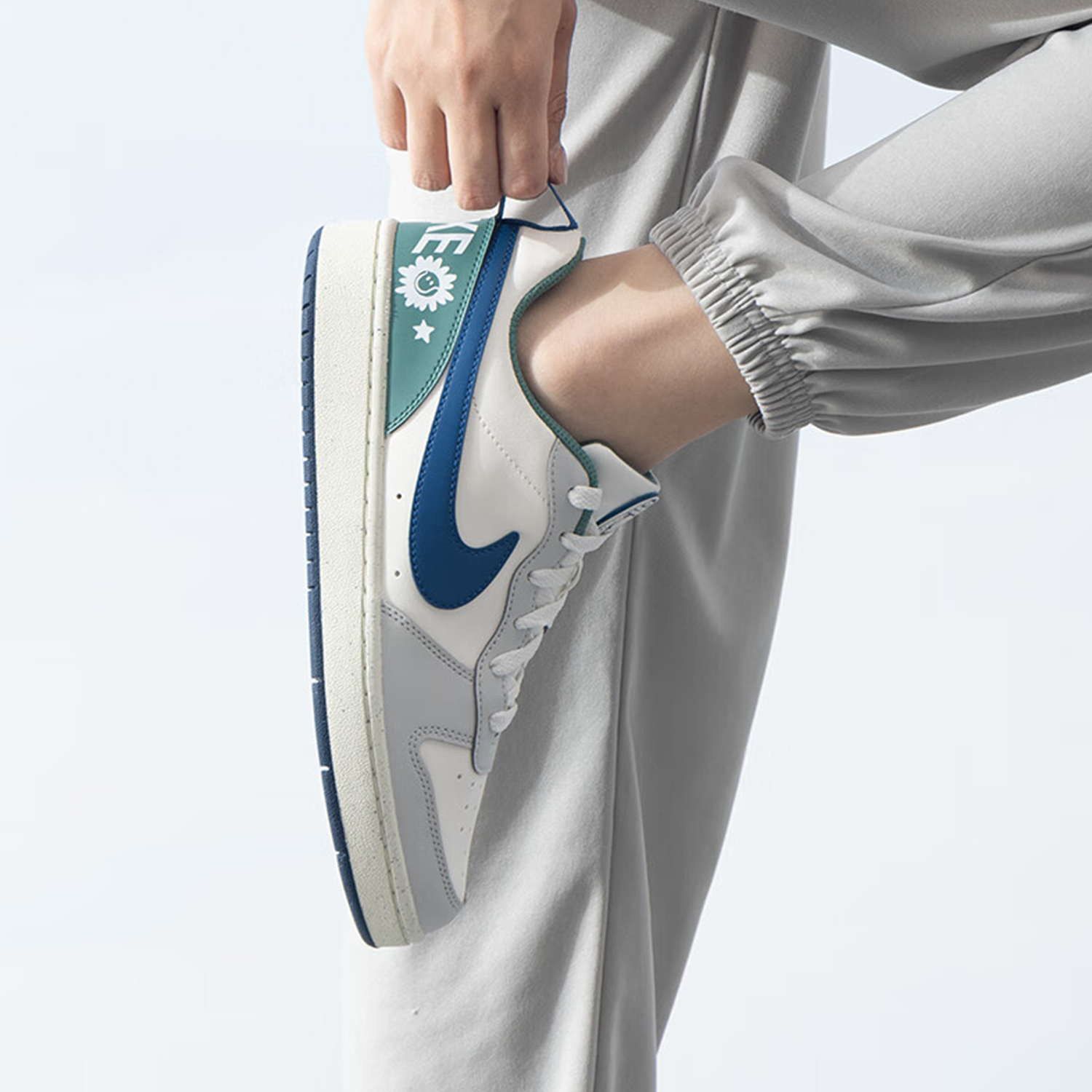Nike New GS Girls' Big Kids Retro Casual Sports Shoes HM3722-141