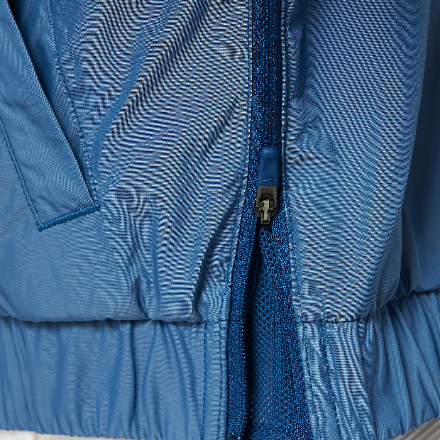 Nike's new season's big children's woven breathable stand up collar jacket FN8656-440