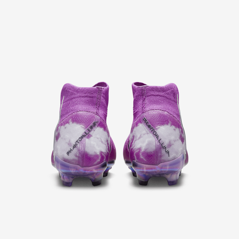 Nike genuine season new men's and women's wear-resistant and shock-absorbing fashionable football shoes FQ8033-500