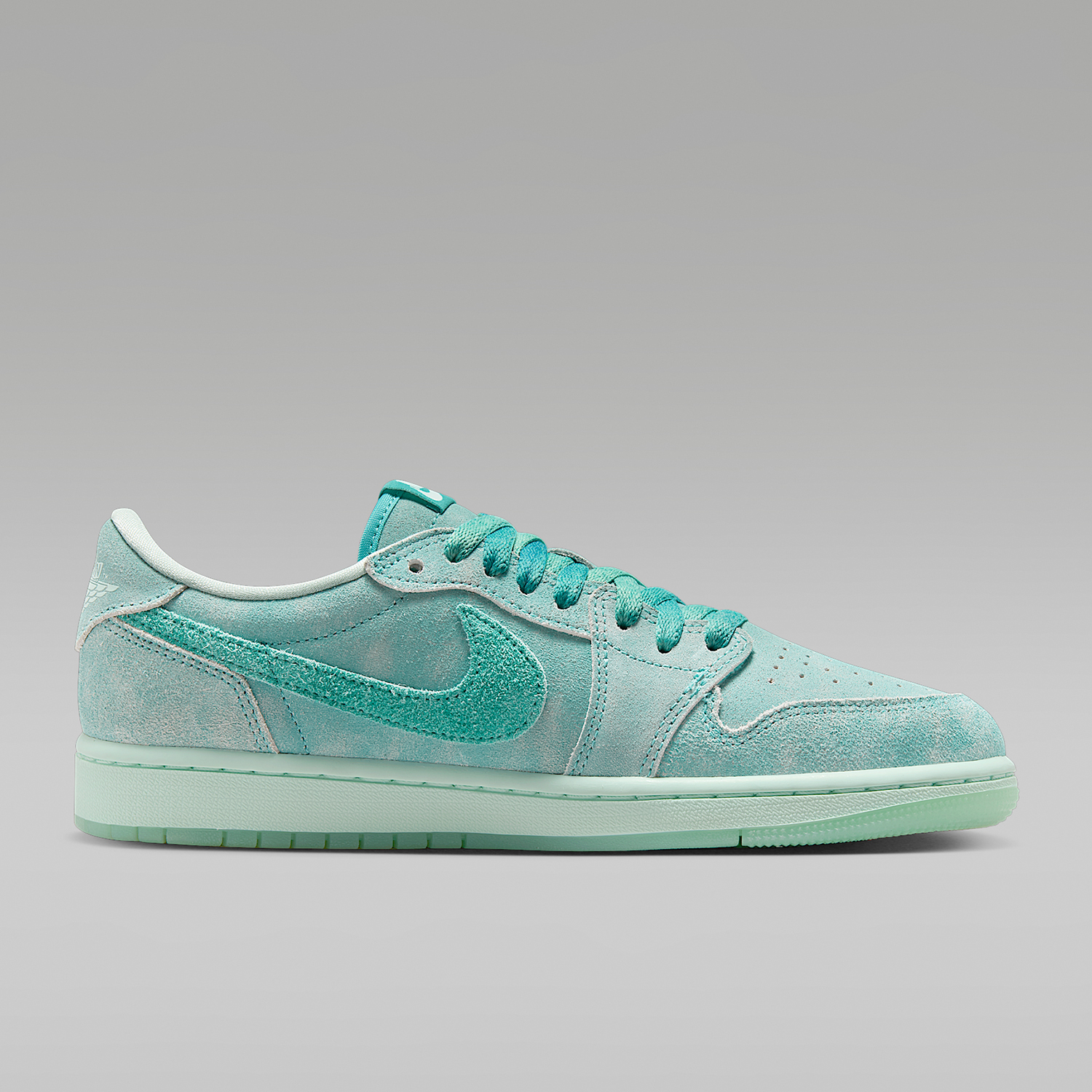 Nike genuine JORDAN Women's Sports Lightweight Classic Casual Sneakers HQ8111-300