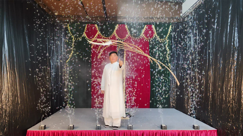 小型泡泡机 Mini Bubble Machine