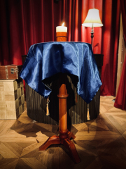 古风圆面柱式漂浮桌（附反重力可倾斜的大烛台）