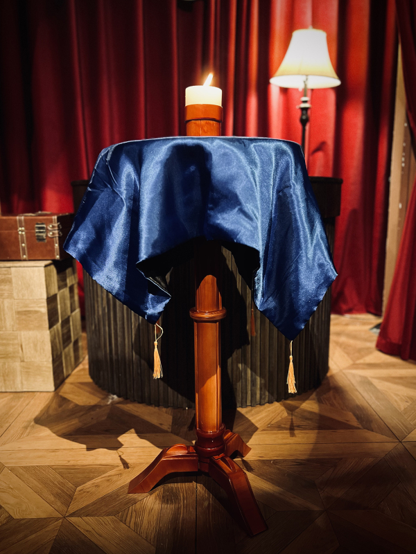 古风圆面柱式漂浮桌（附反重力可倾斜的大烛台）