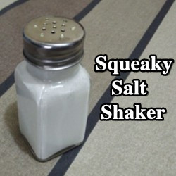 搞笑盐瓶(Squeaky Salt Shaker)
