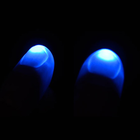 超亮光能舞动(拇指灯蓝光,2粒电池)