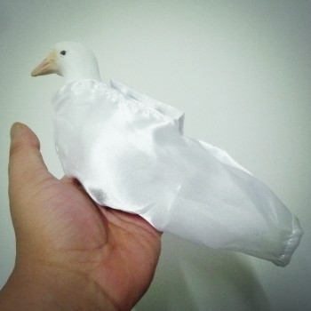单手出鸽袋