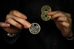 疯狂移洞 Crazy Chinese Coins by Artisan Coin & Jimmy Fan