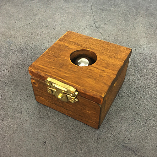 钢球穿玻璃(球穿木盒)