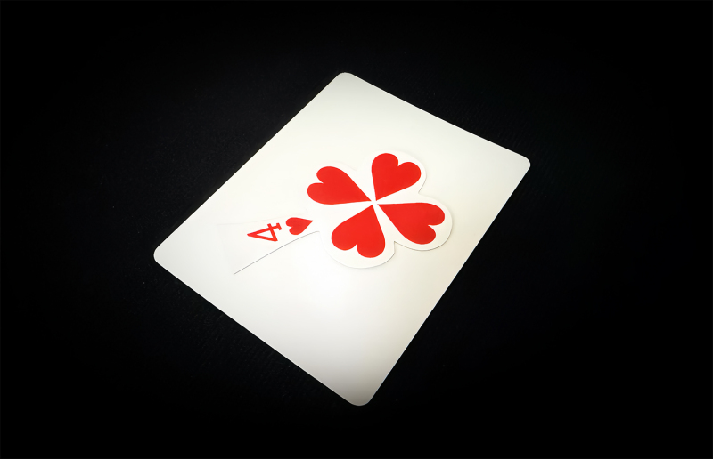 幸运红心4 Lucky Clover Hearts