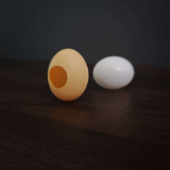 带孔仿真塑料鸡蛋（丝巾变蛋） Fake Egg with Hole (Silk to Egg)
