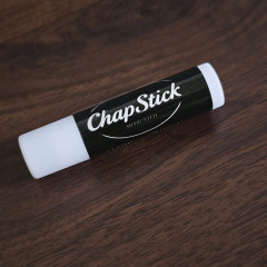 润唇膏穿钞票 Smooth by Nicholas Lawrence