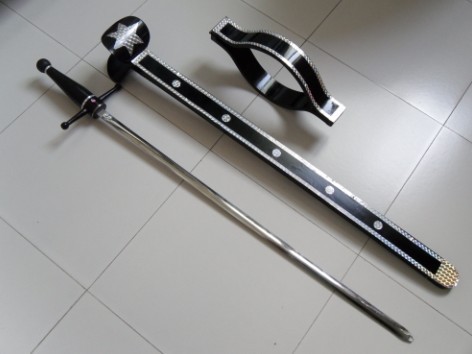 最终版剑穿脖子 Super Sword Thru Neck