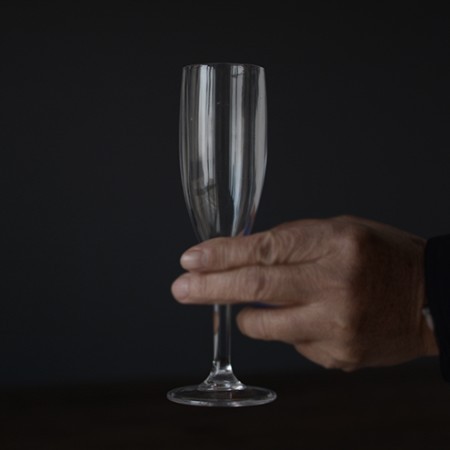 出现和消失酒的高脚杯 Phantom Goblet