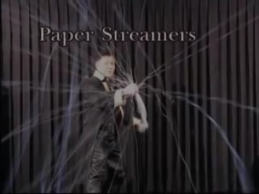 30头红色蜘蛛丝(15颗装/包) Throw Streamers - Pack of 15 (30 x 6 Meters)