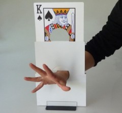 扑克切手铡刀 Card Through Arm Illusion