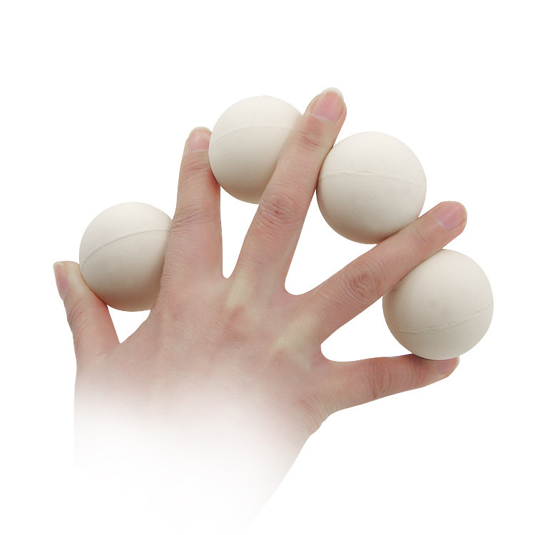 专业版橡胶制一球变四(白色中号) Professional Rubber Ball to Four White Medium