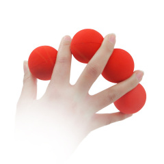 专业版橡胶制一球变四(红色中号) Professional Rubber Ball to Four Red Medium
