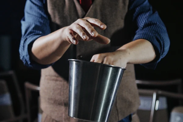 龙氏守财奴 Long's Ice Bucket by Long Long