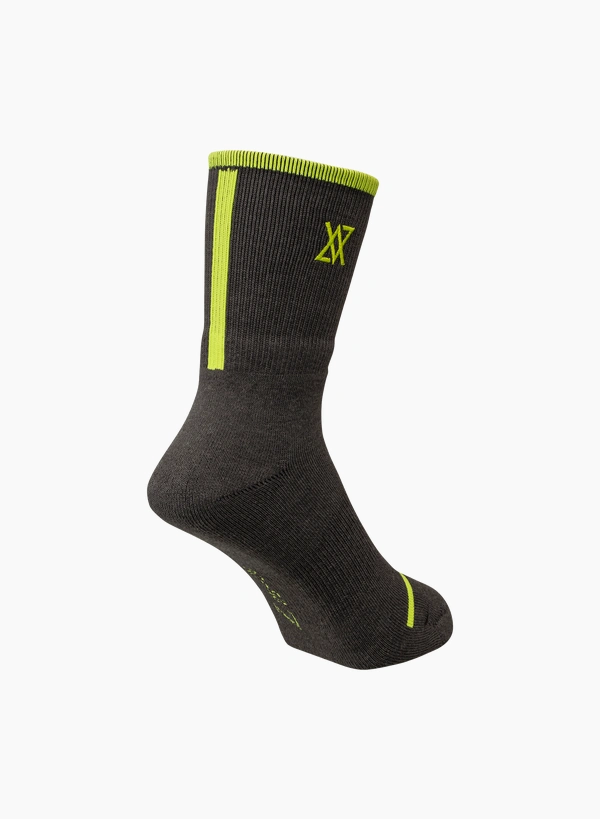 Yonex 19248YX Mens Sport Crew Socks  VA-Steel Gray color  Made in Japan
