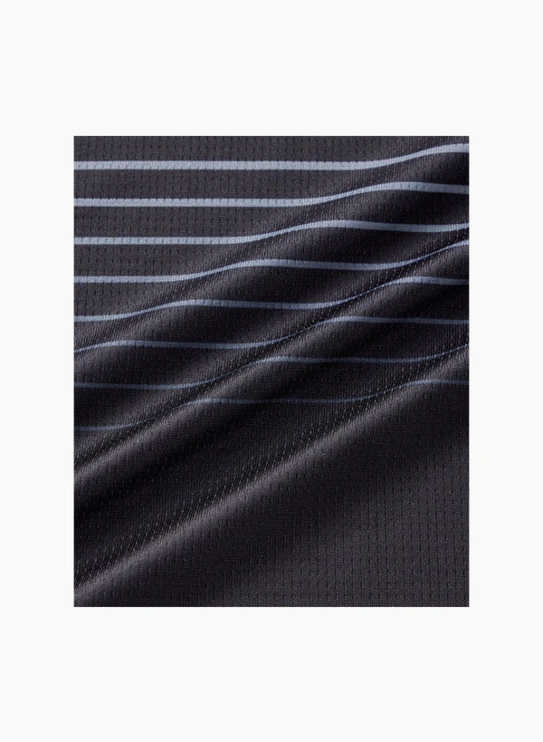 YONEX 10727EX Unisex Crew Neck Shirt Black color