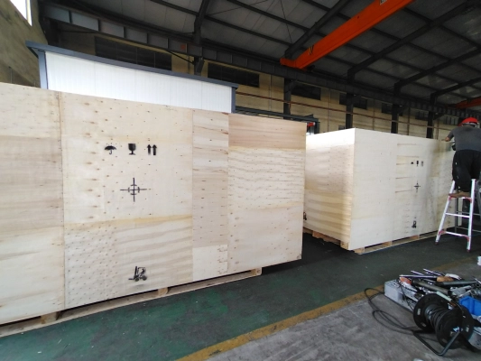 Make shipment for surface grinding machine