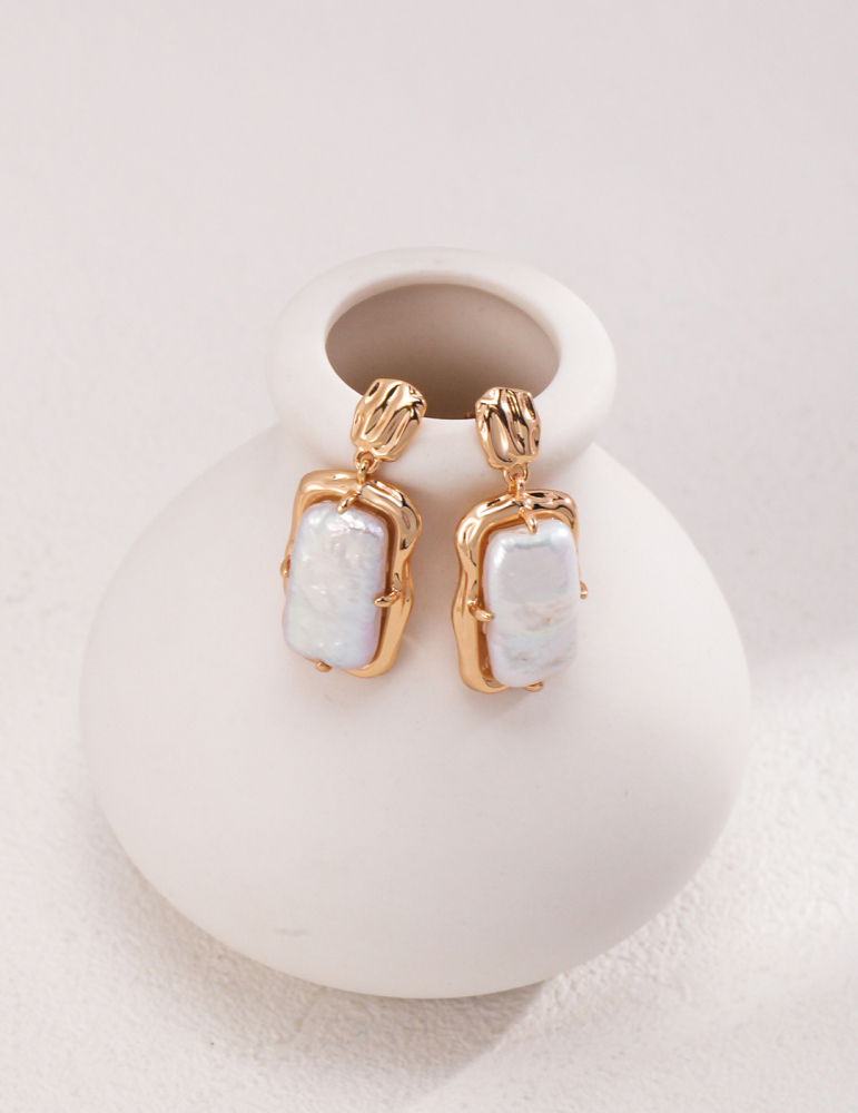S925 Silver Earrings Inlaid with Natural Pearls